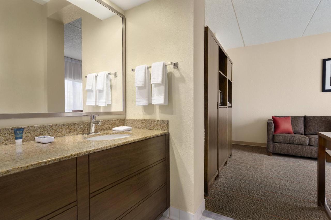 Four Points By Sheraton Raleigh North Kültér fotó