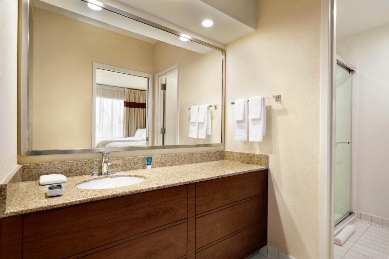 Four Points By Sheraton Raleigh North Kültér fotó